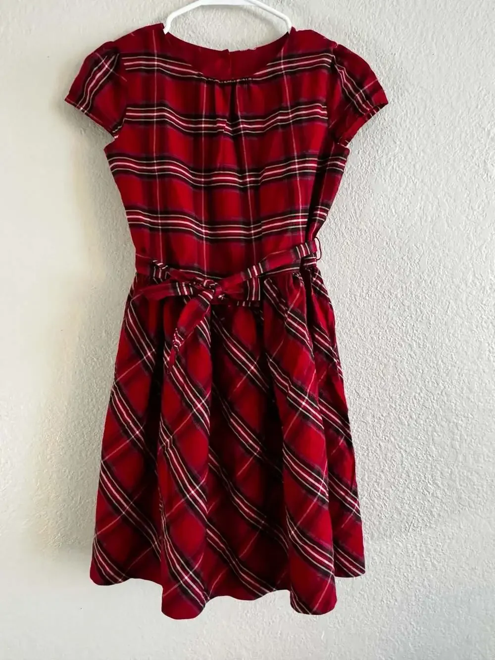Carters classic red